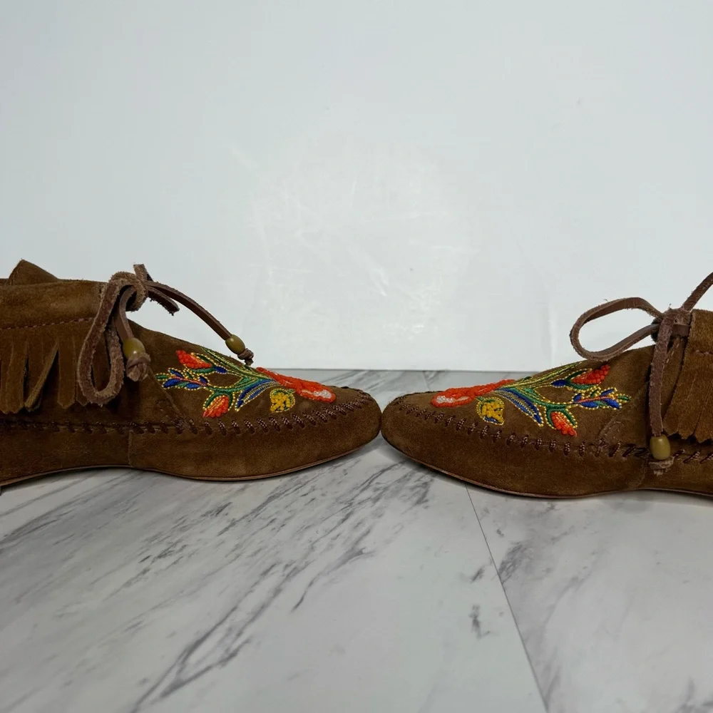 Tory Burch Huntington Fringe Embroidered Brown Suede Moccasins 6M
